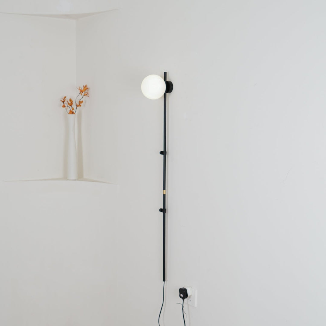 Curaeion Modern Minimalist Plug In Glass Wall Lamp - Neutralighting
