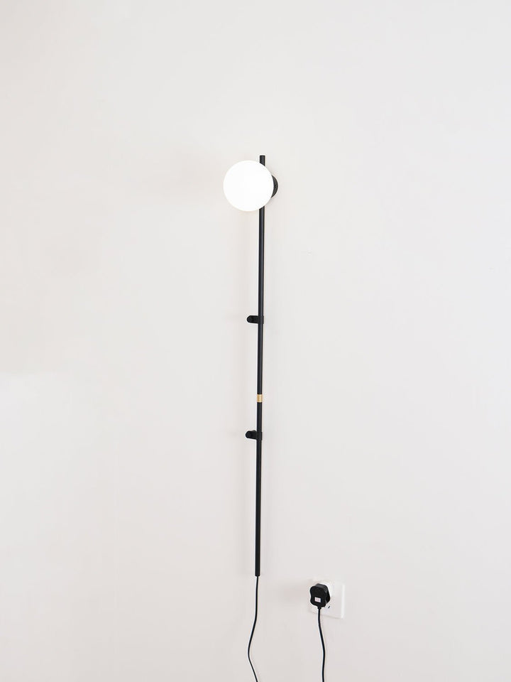Curaeion Modern Minimalist Plug In Glass Wall Lamp - Neutralighting