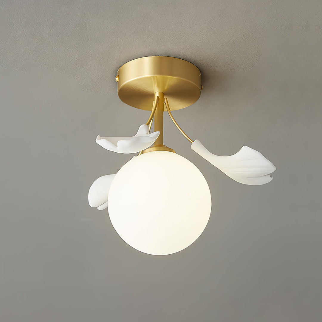 Ginkgo Lustre Plafonnier Rosalia Feuille de Ginkgo Base Dorée - Neutralighting