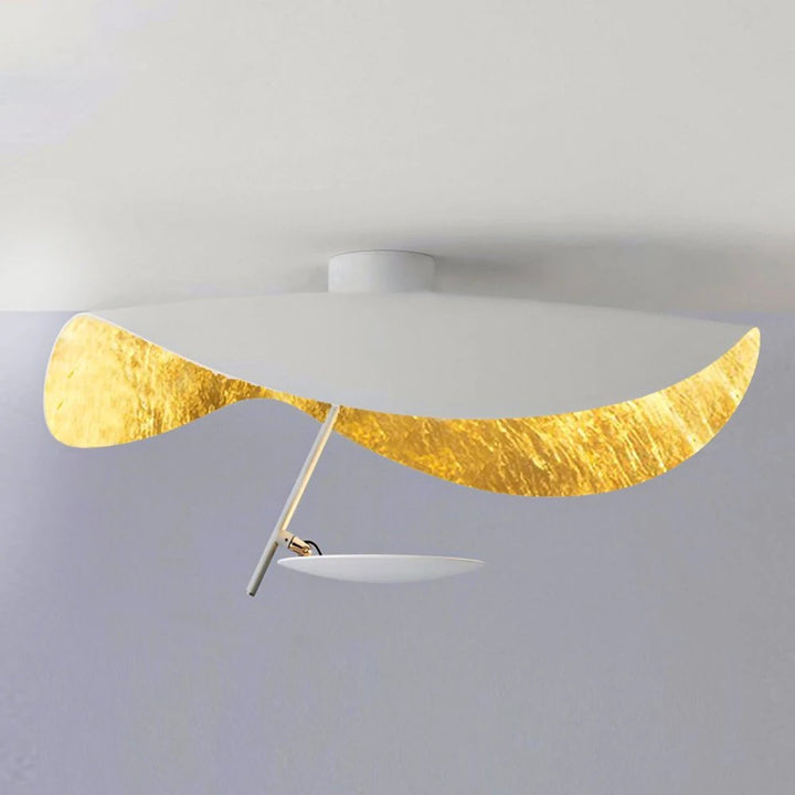Solara Plafonnier Abat-jour Courbé et Intérieur Doré - Neutralighting