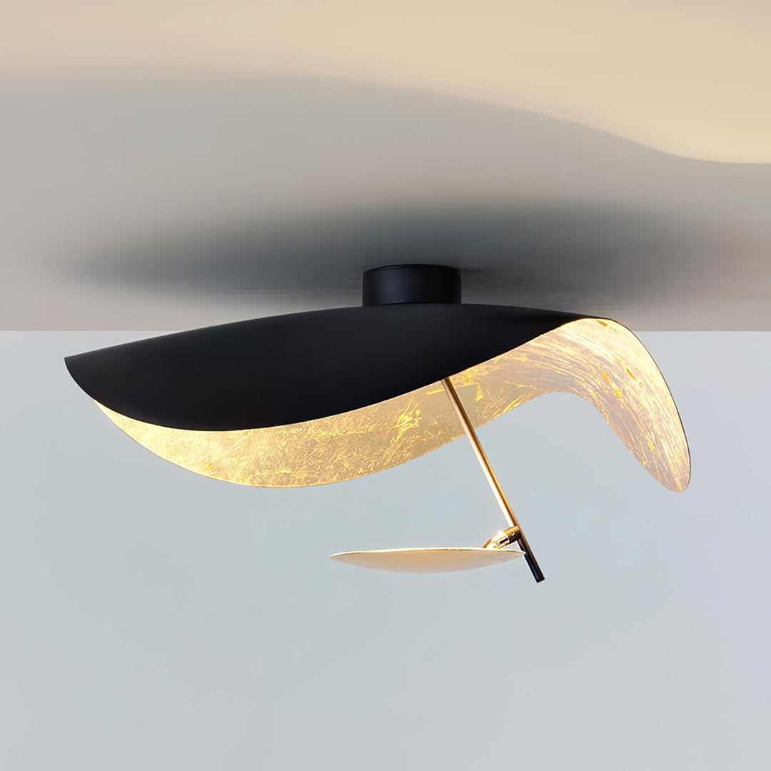 Solara Plafonnier Abat-jour Courbé et Intérieur Doré - Neutralighting