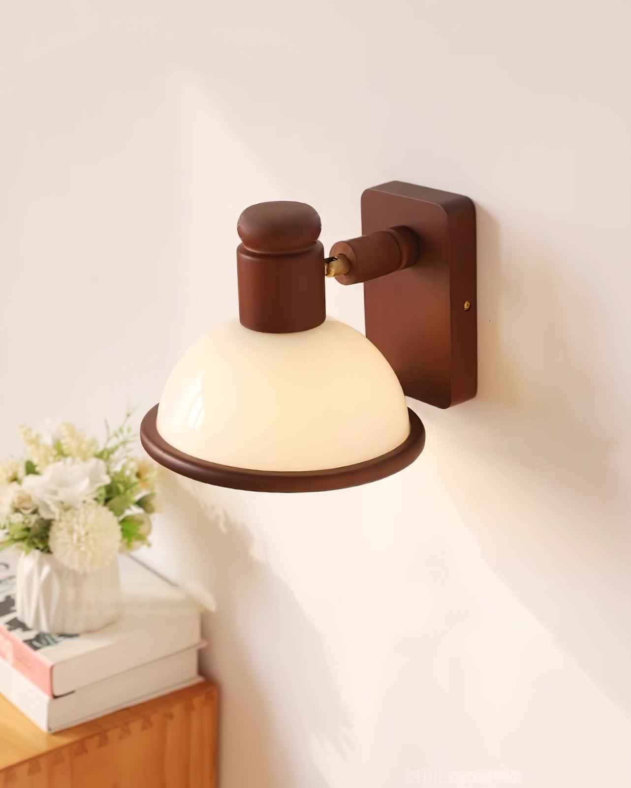 Lampe Girona en Bois – Design Contemporain