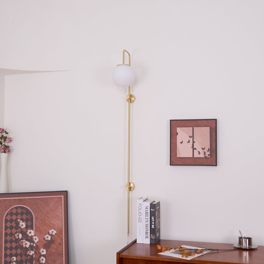 Evshaia Premium Elegance Globe Plug-in Brass Glass Sconce Wall lamp - Neutralighting
