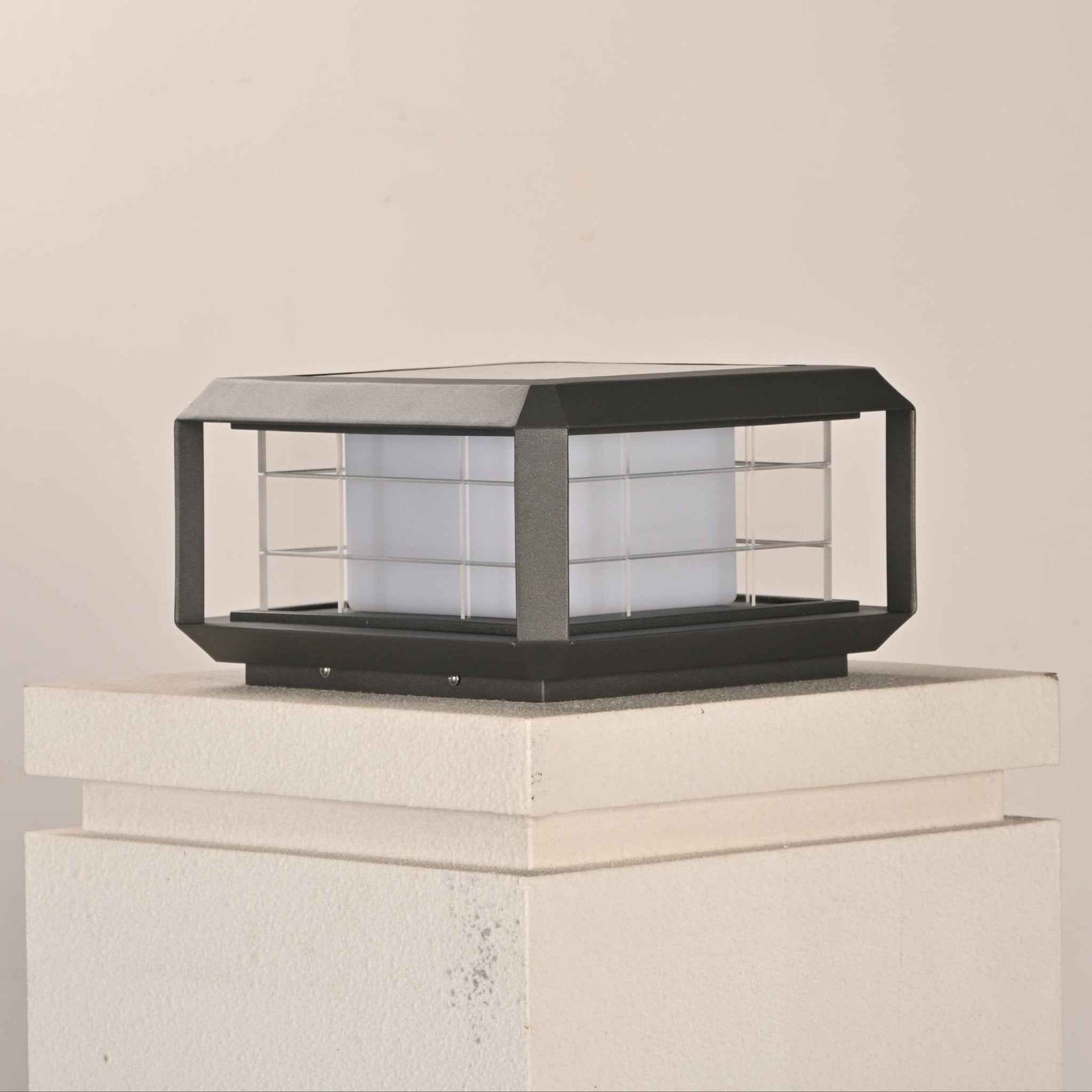 Grid Acier 20cm Noir LED 5W