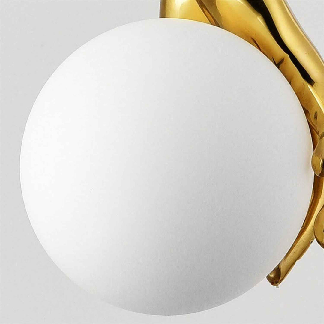 Lampe Avnorira en Laiton – Design Contemporain