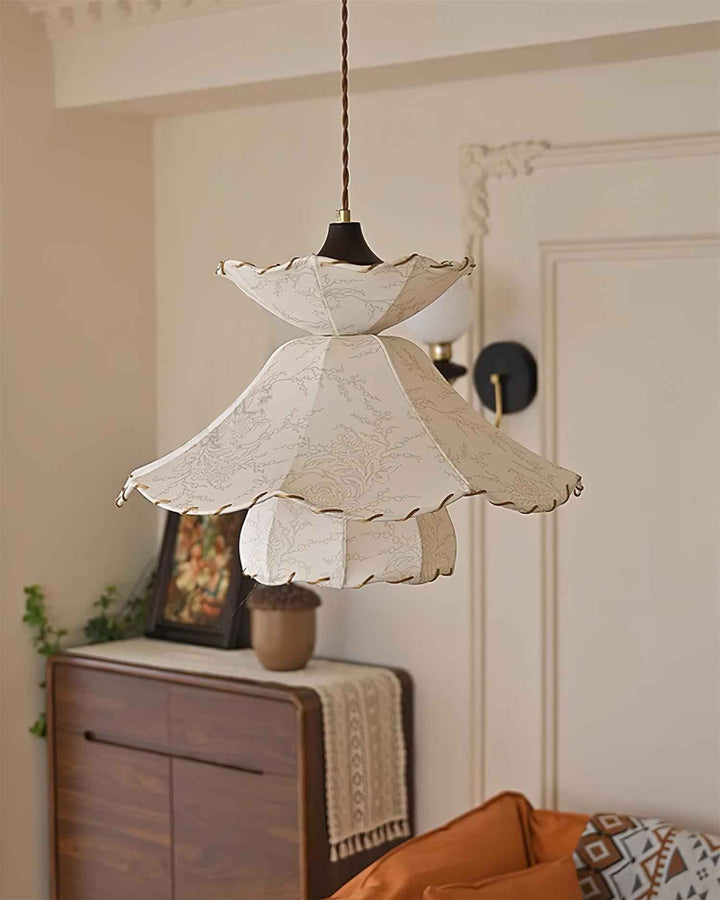Lampe Suspension Abat-jour en Tissu Superposé à Bords Scallop Bois Minimaliste - Neutralighting