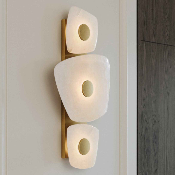 Lampe Itheora en Laiton – Design Contemporain