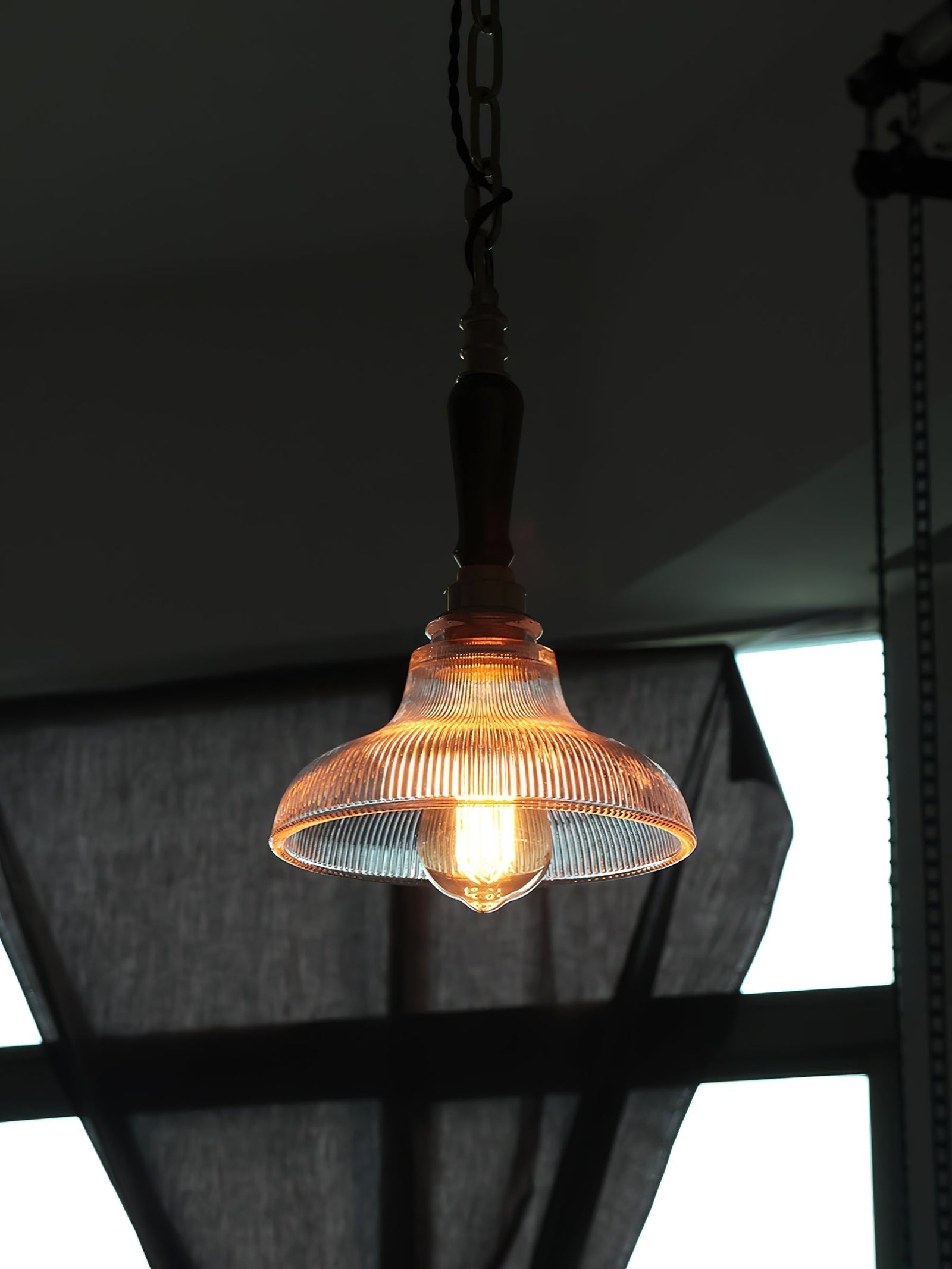 Zomiror Suspension en Verre et Laiton Holophane Minimaliste Moderne - Neutralighting