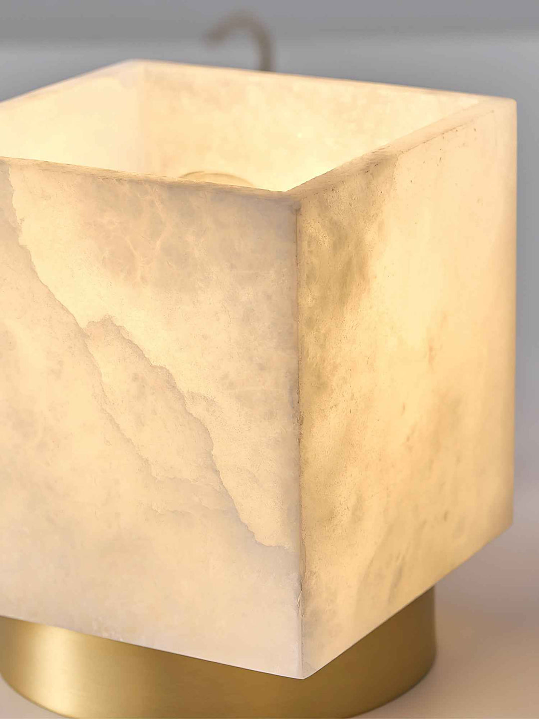 Usilia Laiton 12cm Blanc Moderne