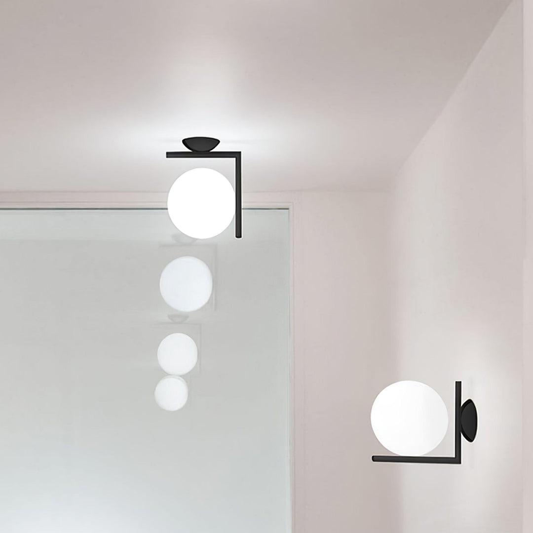 Joanna Applique Murale Moderne Minimaliste en Verre Soufflé Opale - Neutralighting
