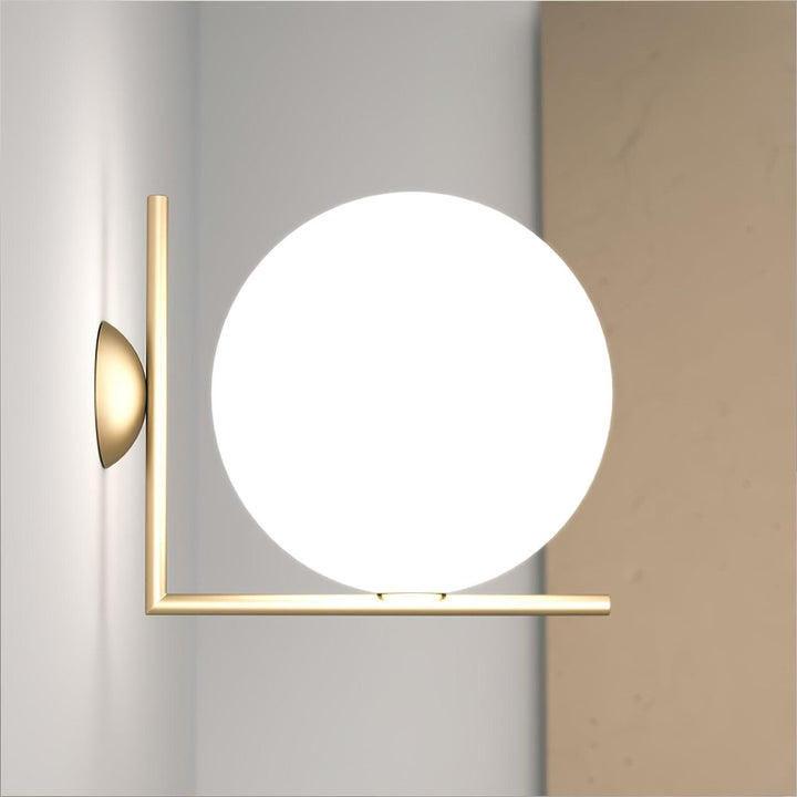 Joanna Applique Murale Moderne Minimaliste en Verre Soufflé Opale - Neutralighting