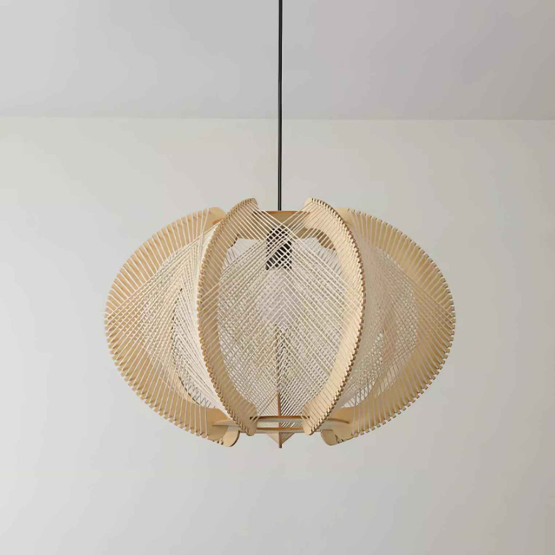 Novan Suspension avec abat-jour en tissu, structure en bois et détails en fil métallique - Neutralighting