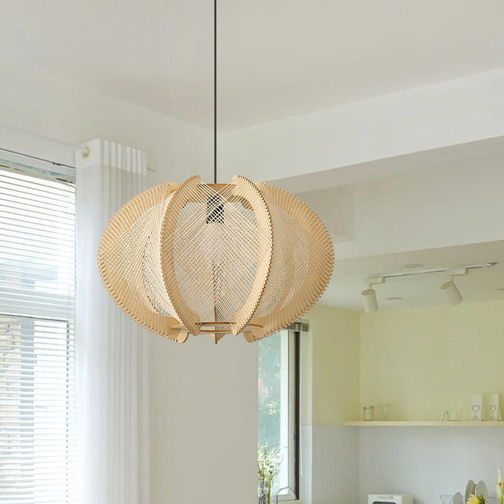 Novan Suspension avec abat-jour en tissu, structure en bois et détails en fil métallique - Neutralighting