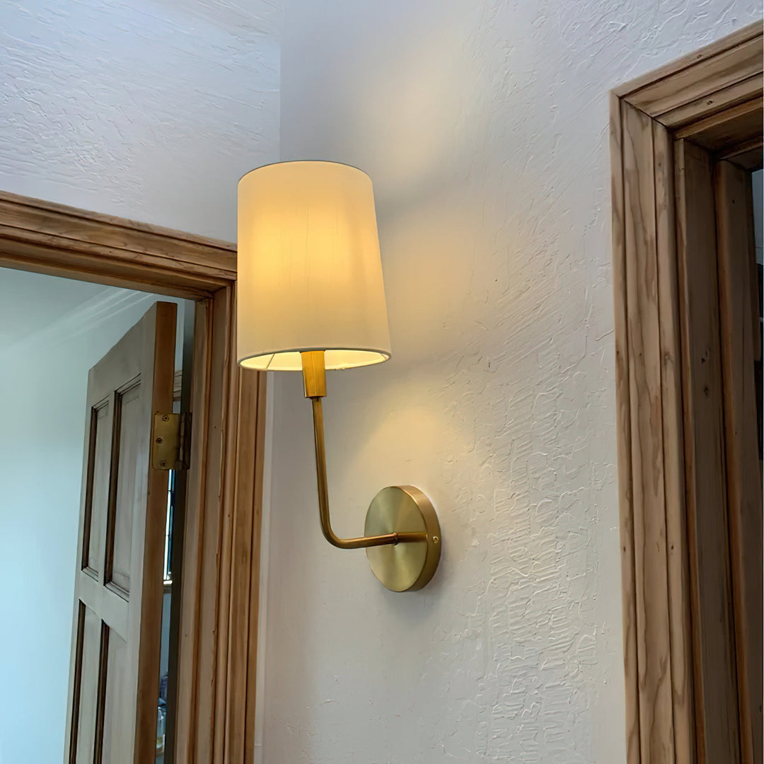 Orvynia Applique Murale Laiton Tissu Minimaliste Moderne - Neutralighting