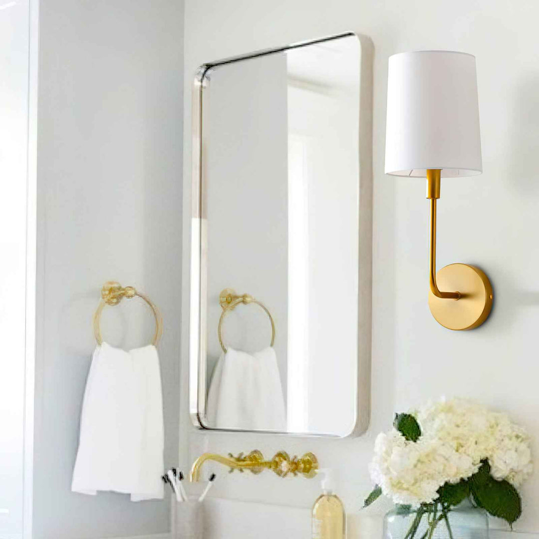 Lampe Orvynia en Laiton – Design Contemporain