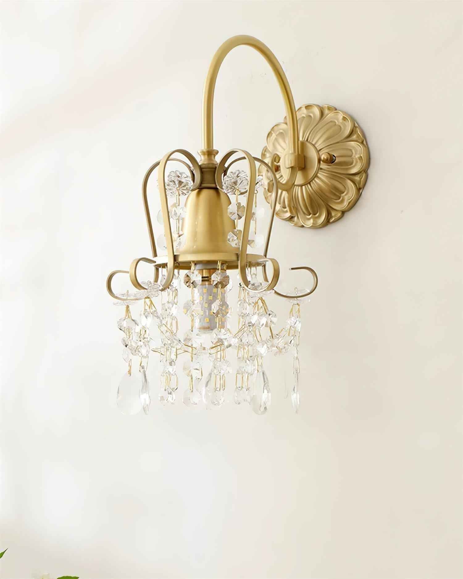 Lampe yn en Laiton – Design Contemporain