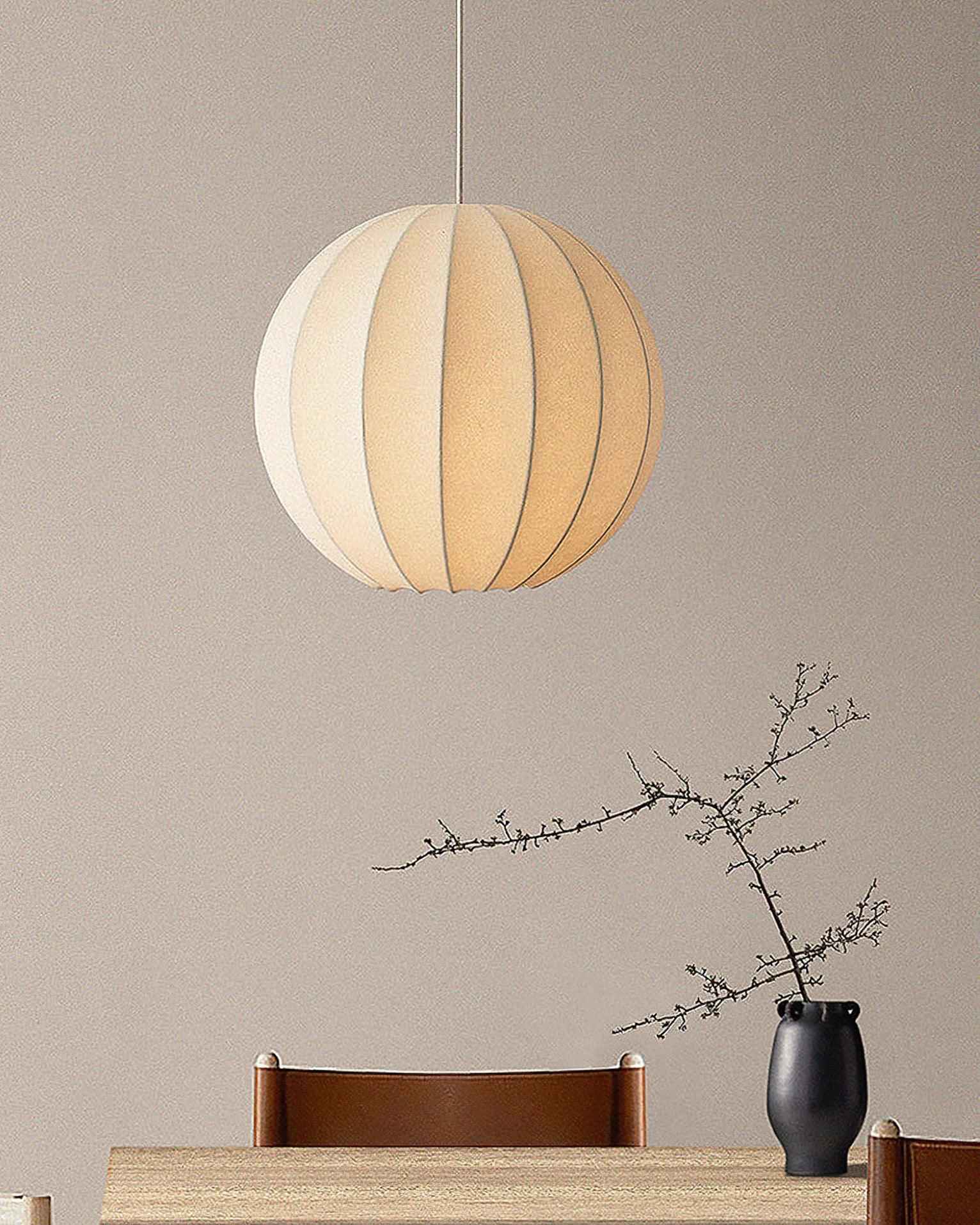 Lampe Aura en Métal – Style Raffiné