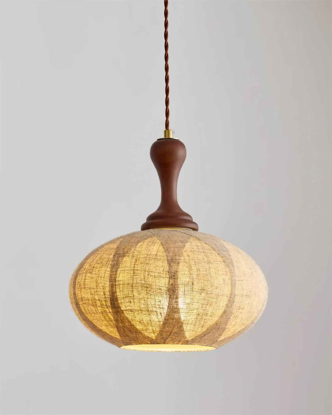 Kenso Suspension Lampe en Tissu Sphérique Col en Bois - Neutralighting