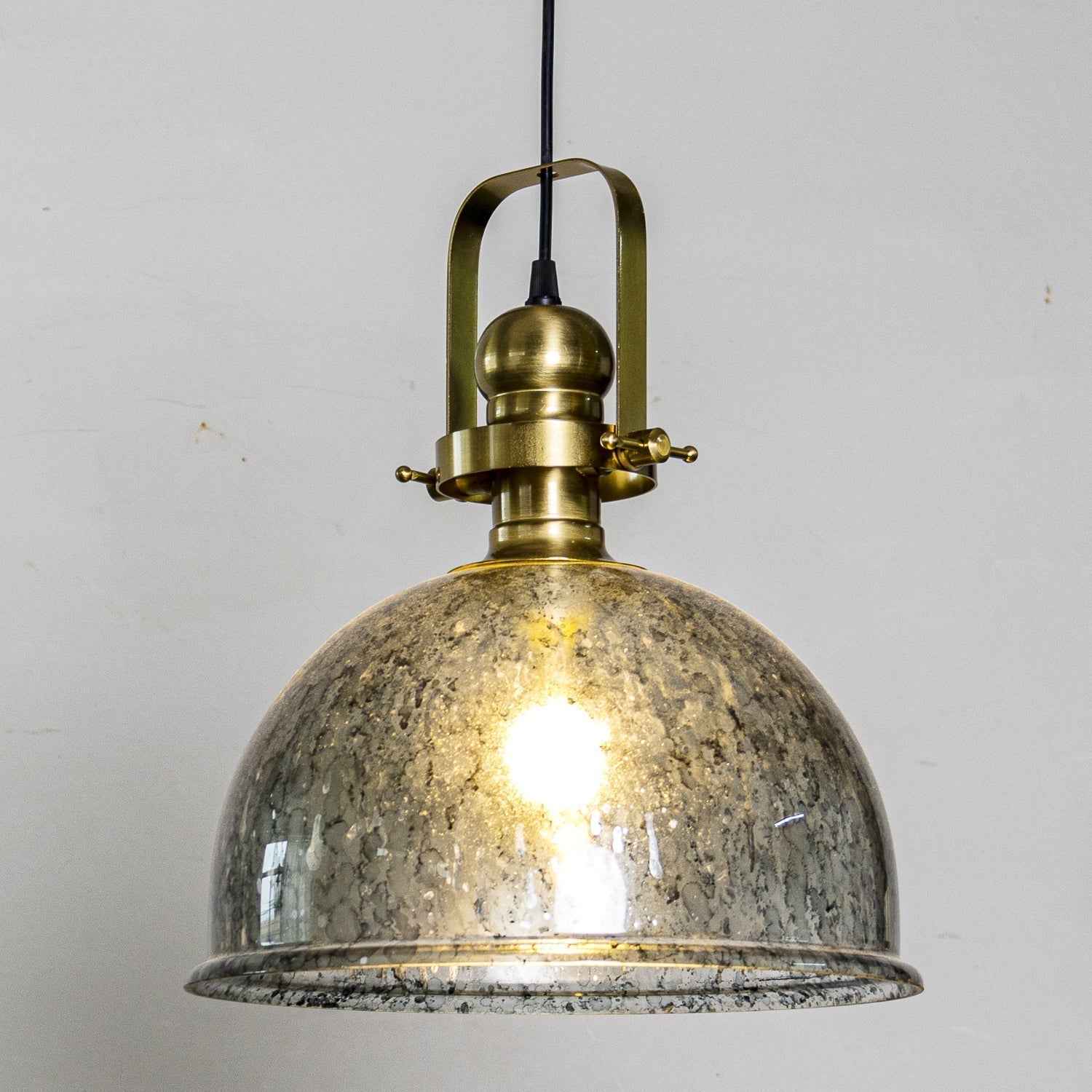 Lampe Ilvenel en Verre – Design Contemporain