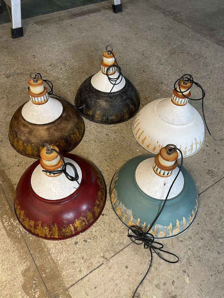 Lampe Avynor en Verre – Élégance Moderne