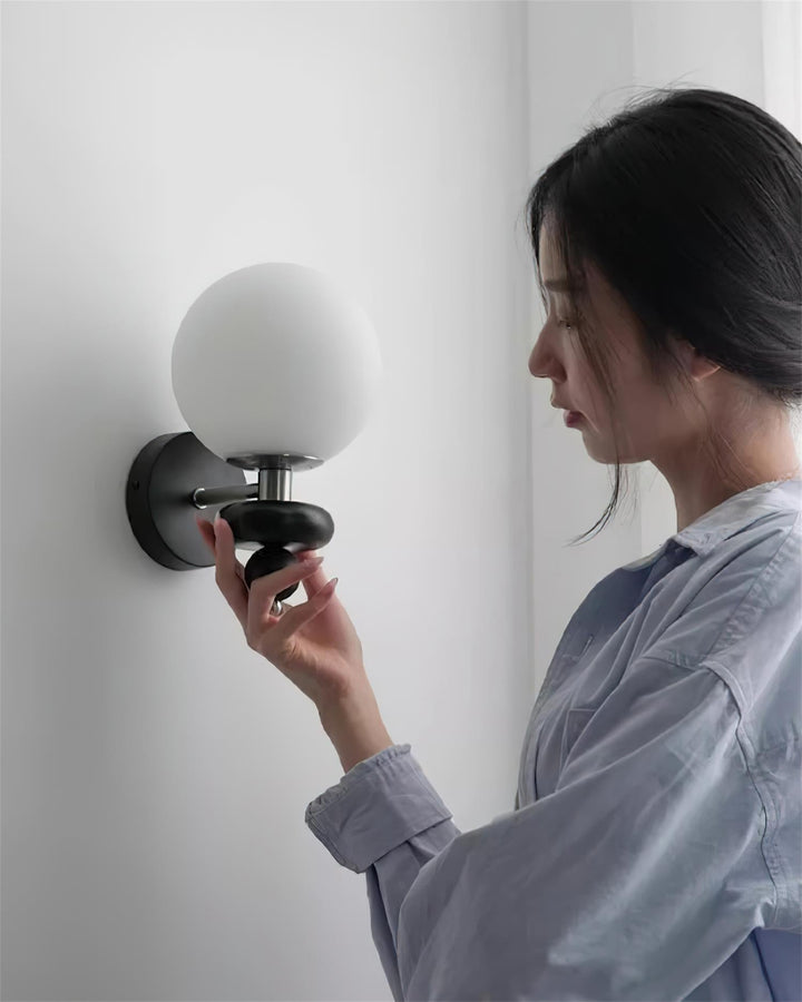 Evelo Applique Murale Globe Moderne - Neutralighting