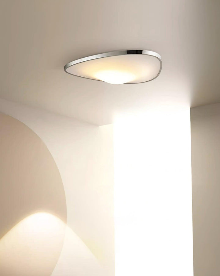 Kuzco Lustre Plafonnier LED Moderne Courbé - Neutralighting