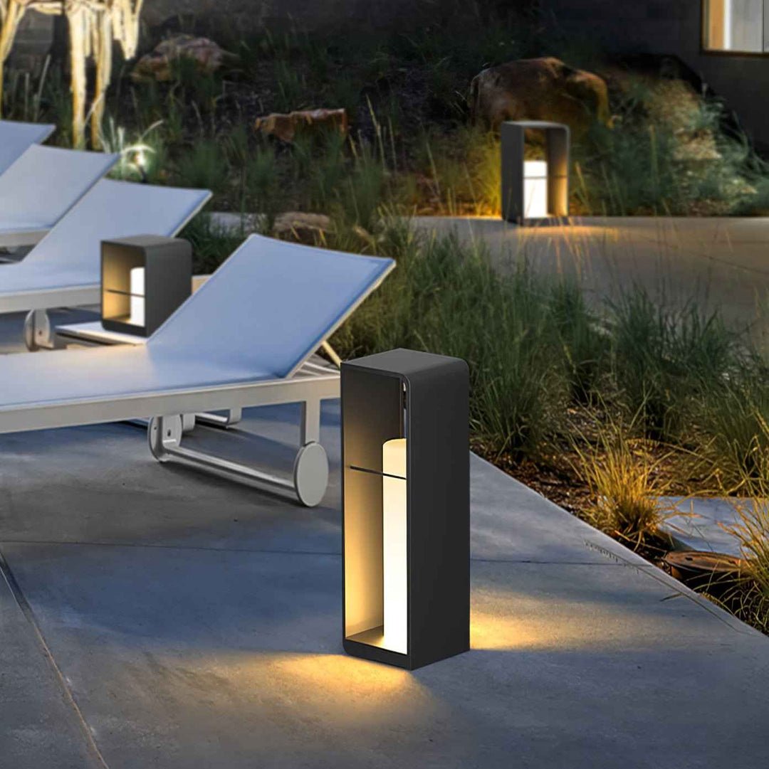 Lampe Poppy en Acier – Design Contemporain