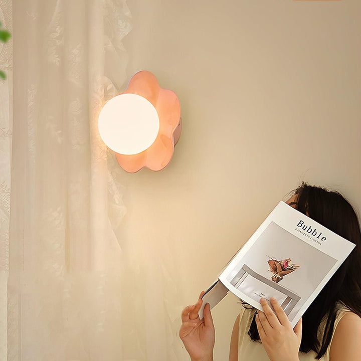 Arcore Applique murale ludique en résine - Neutralighting