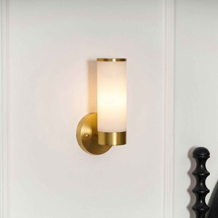 Lampe is en Laiton – Design Contemporain