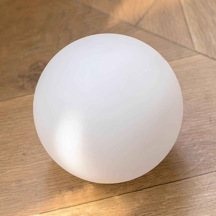 Lampe Quell en Acrylique – Design Contemporain