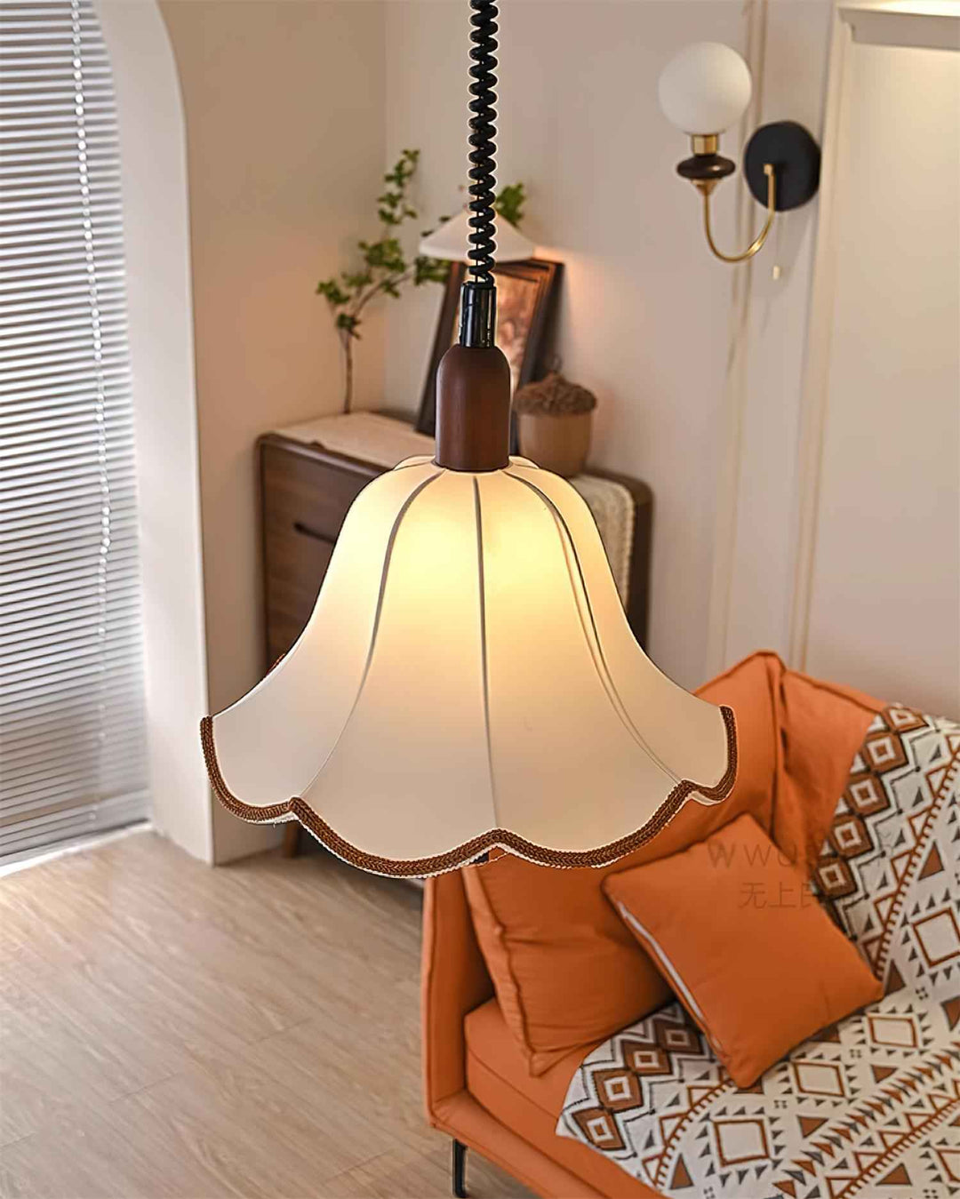Lanna Lampe Pendante Forme Cloche Élégante Traditionnelle - Neutralighting