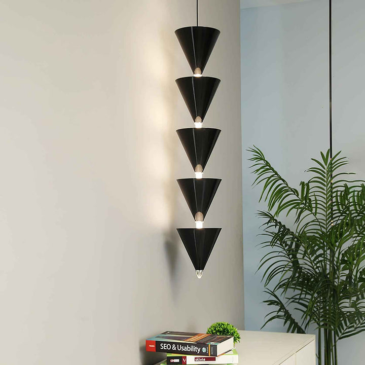 Lampe Avelaris en Acrylique – Design Contemporain