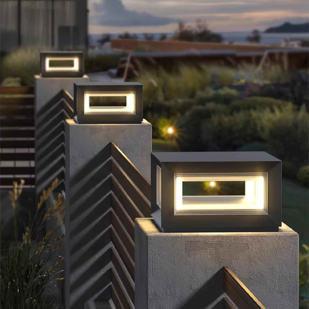 Lampe Lewis en Acrylique – Design Contemporain