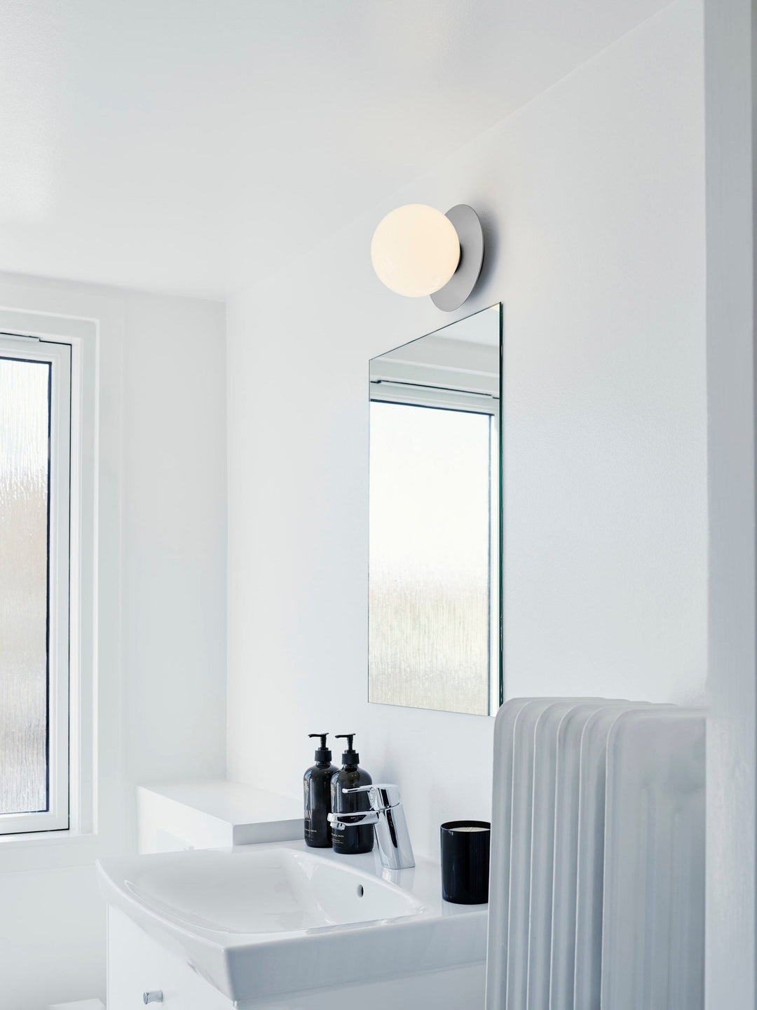 Lustra Lampe Murale Disque Globe Minimaliste - Neutralighting