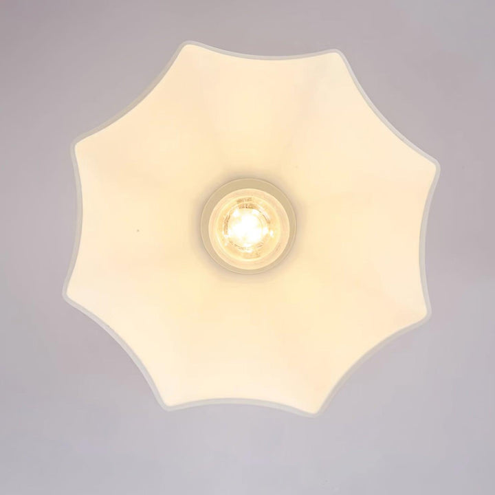 Avelin Plafonnier encastré avec base en laiton et verre opale - Neutralighting