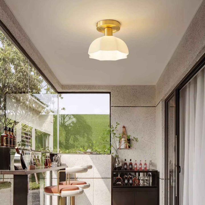 Lampe Avelin en Laiton – Design Contemporain