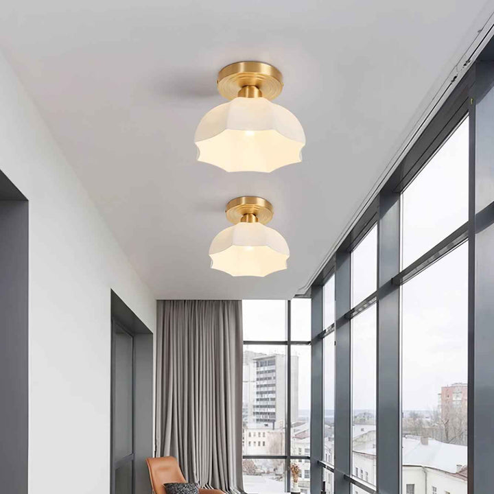 Lampe Avelin en Laiton – Design Contemporain