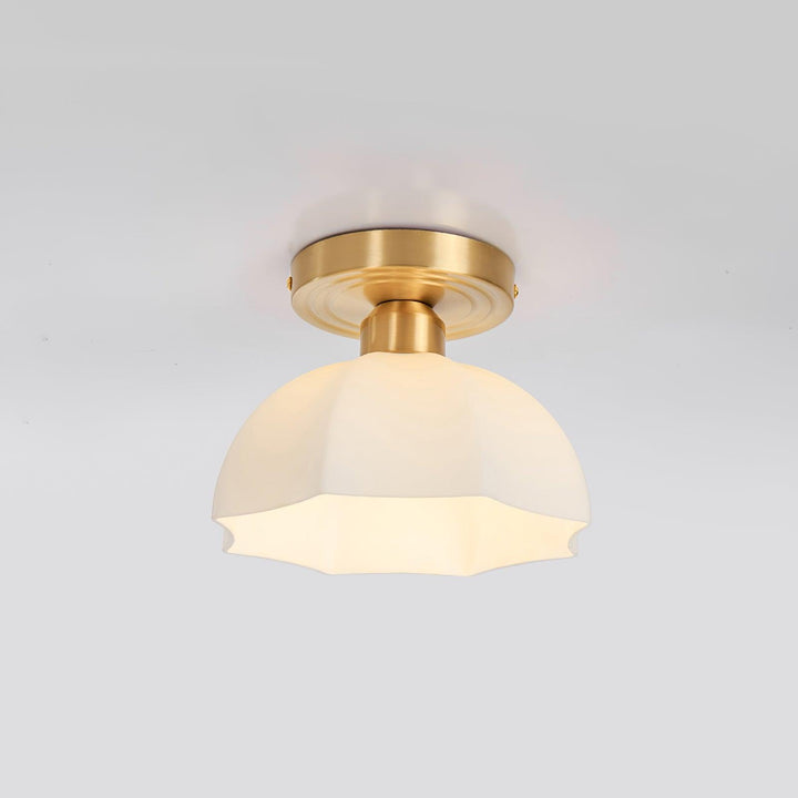 Avelin Plafonnier encastré avec base en laiton et verre opale - Neutralighting