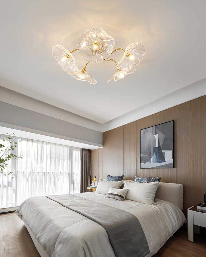 Solara Plafonnier en Verre Feuille avec Laiton Élégant - Neutralighting