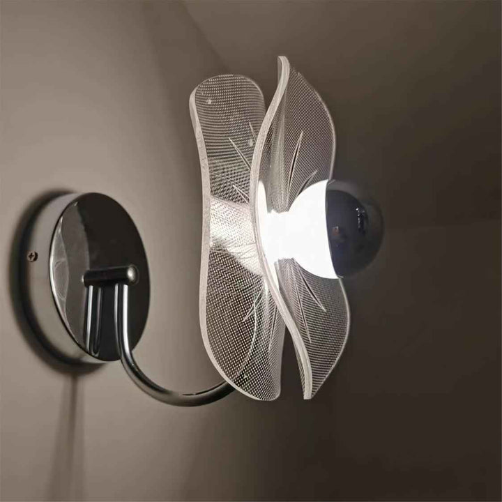 Lampe Lotus en Acrylique – Design Contemporain