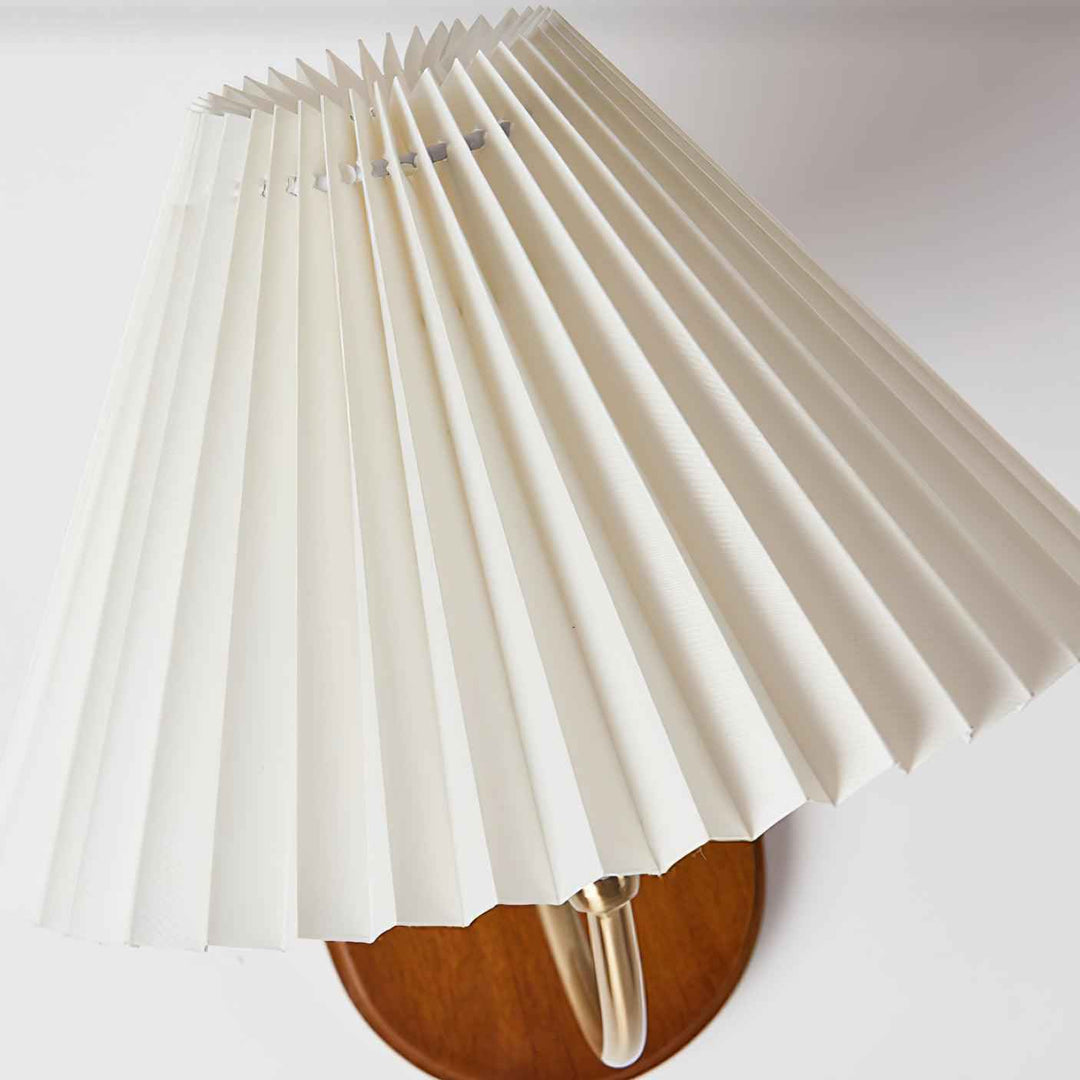 Lampe Solenne en Métal – Design Contemporain