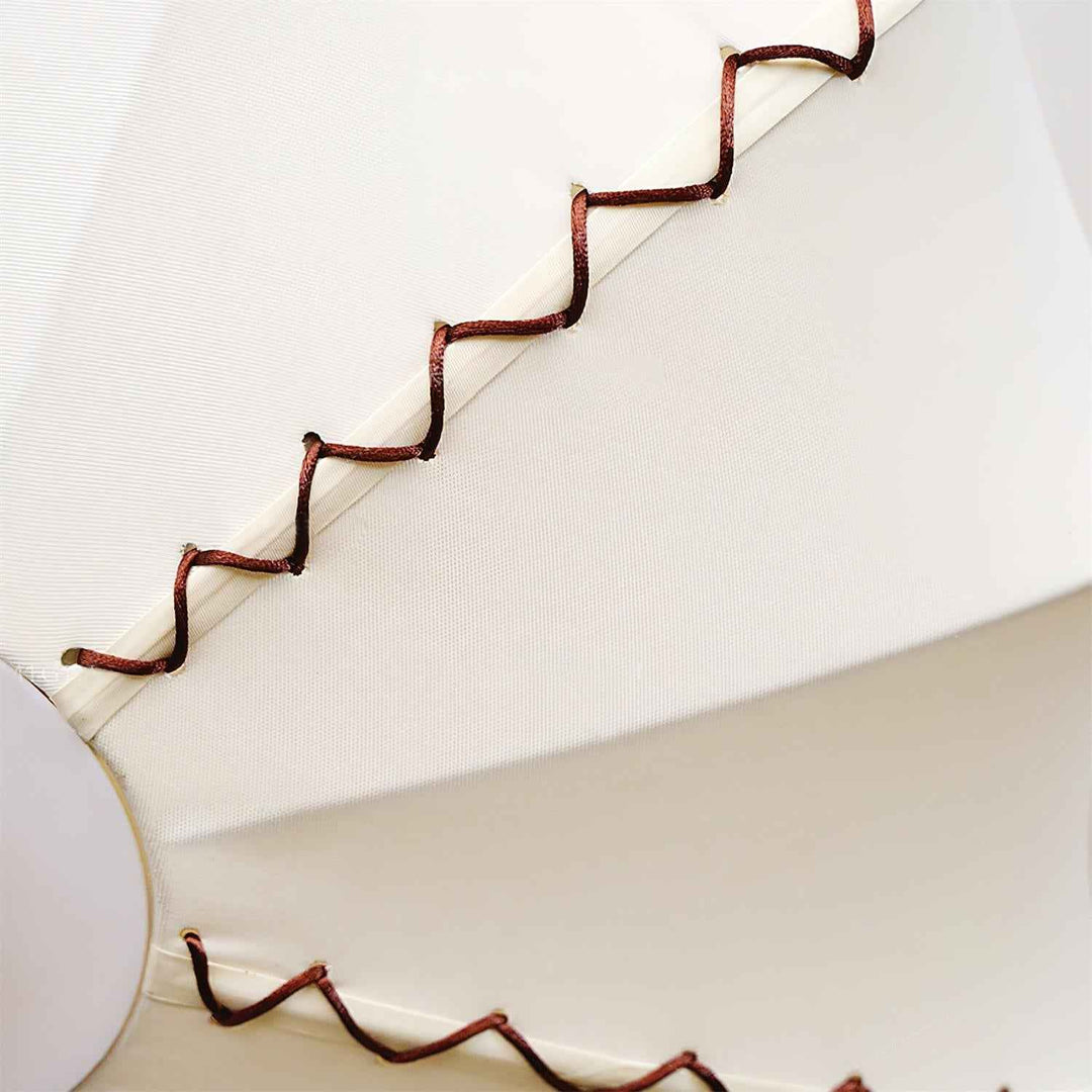 Lampe Twirlen en Bois – Design Contemporain