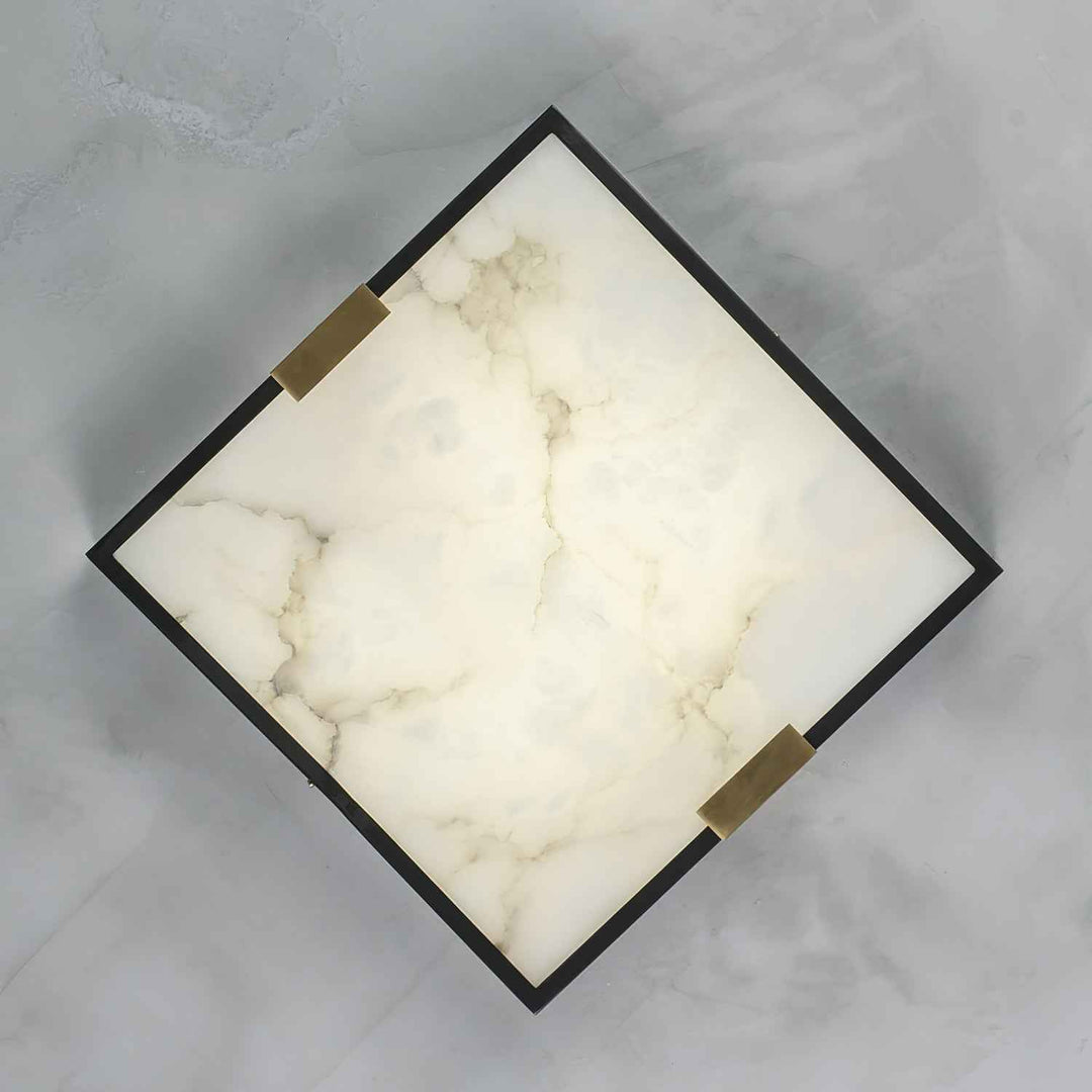 Lampe Uphaara en Laiton – Design Contemporain