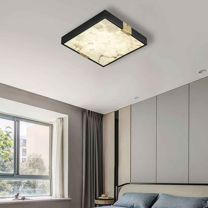 Lampe Uphaara en Laiton – Design Contemporain