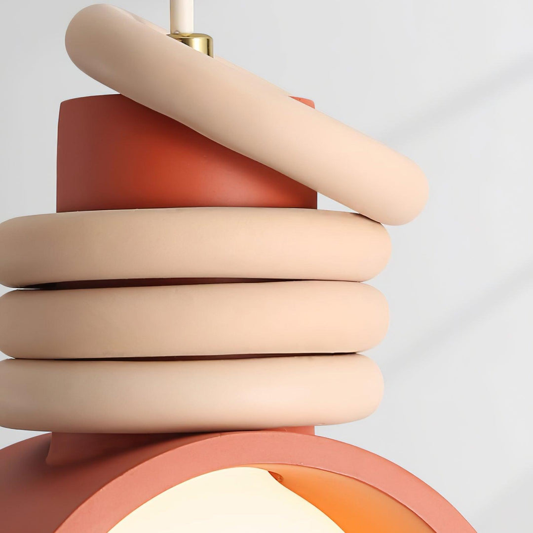 Elysin Une suspension avec globe en verre réchauffe les salles à manger Artistiques - Neutralighting