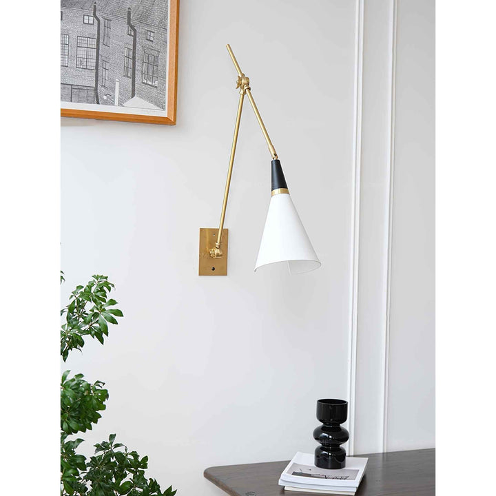 Lampe Ersila en Laiton – Design Contemporain