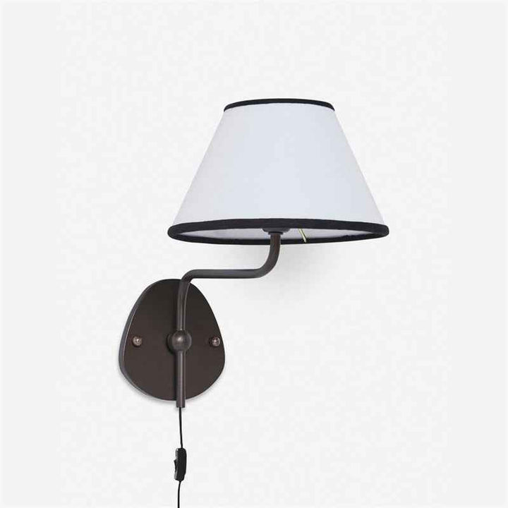 Lampe Myvele en Laiton – Design Contemporain
