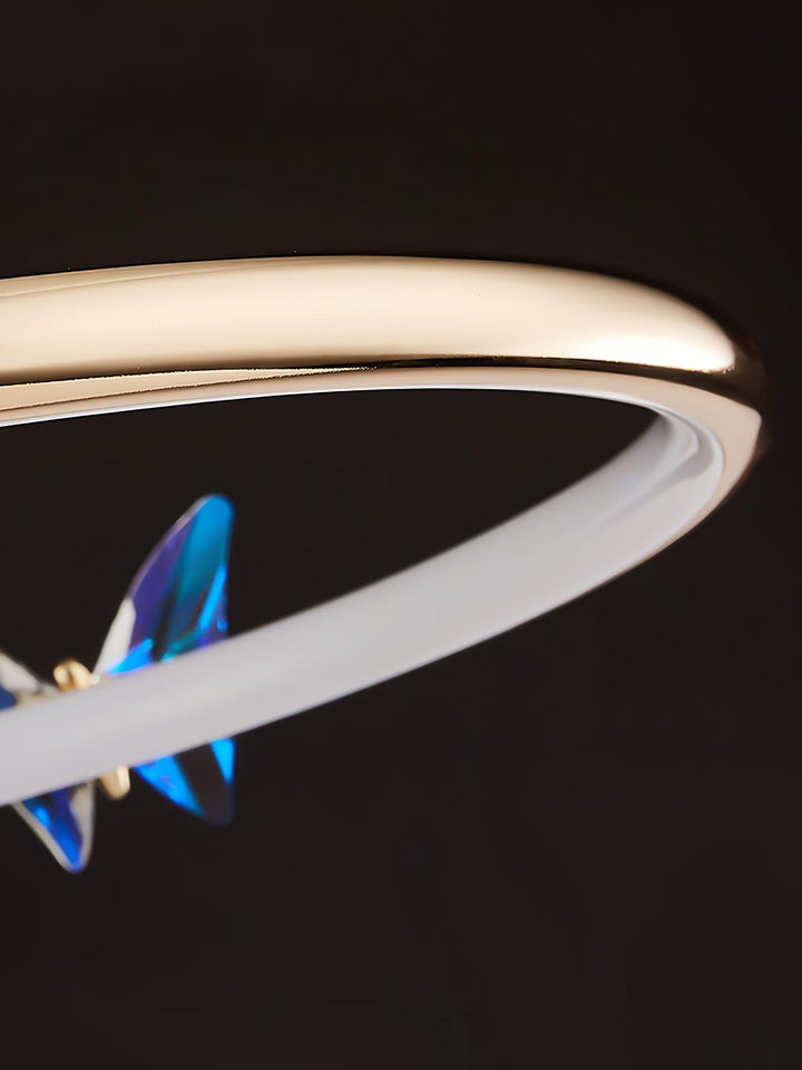 Solara Plafonnier Papillon avec Accents en Cristal et Anneau LED - Neutralighting