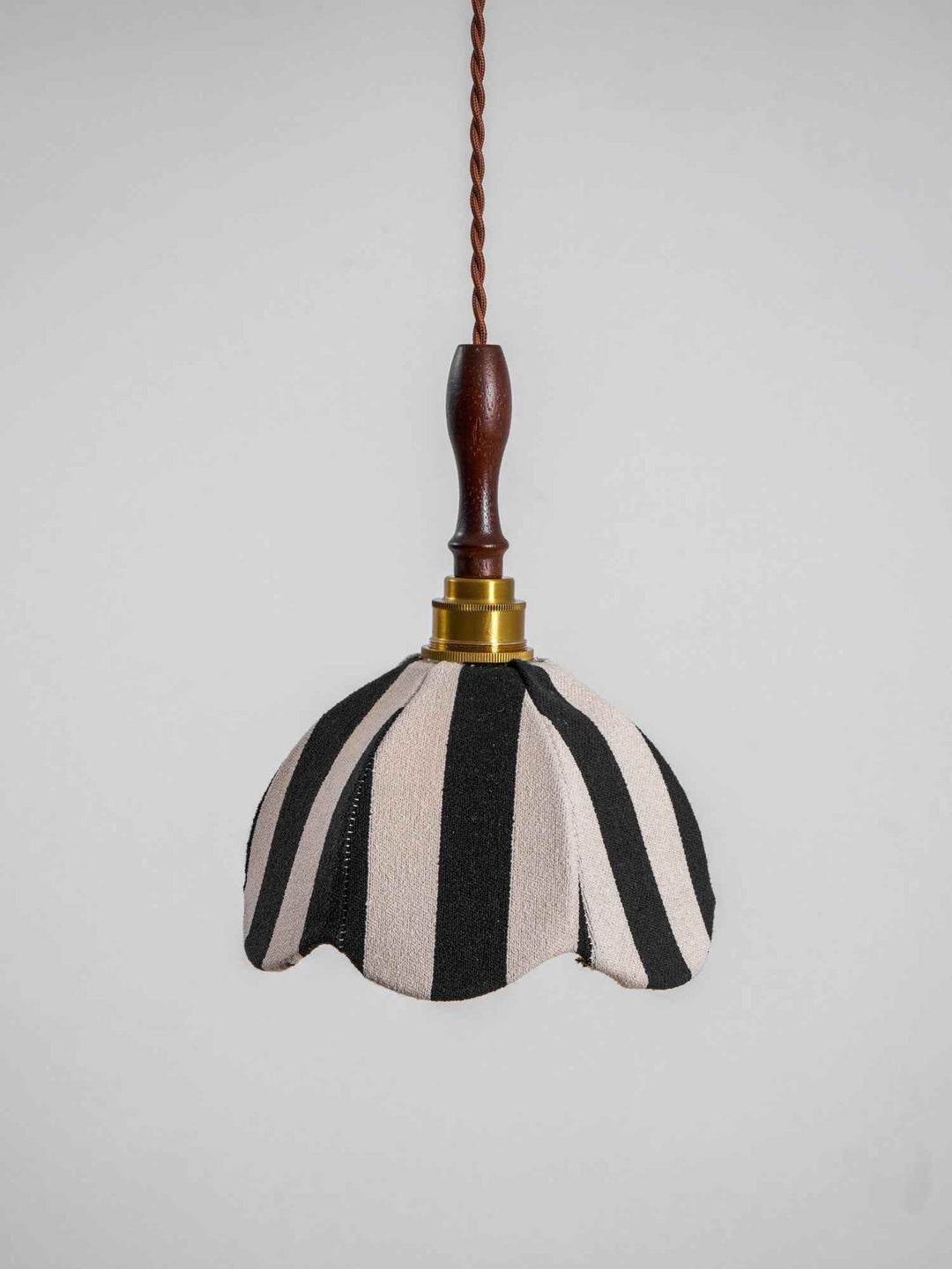 Lampe Isolder en Métal – Design Contemporain
