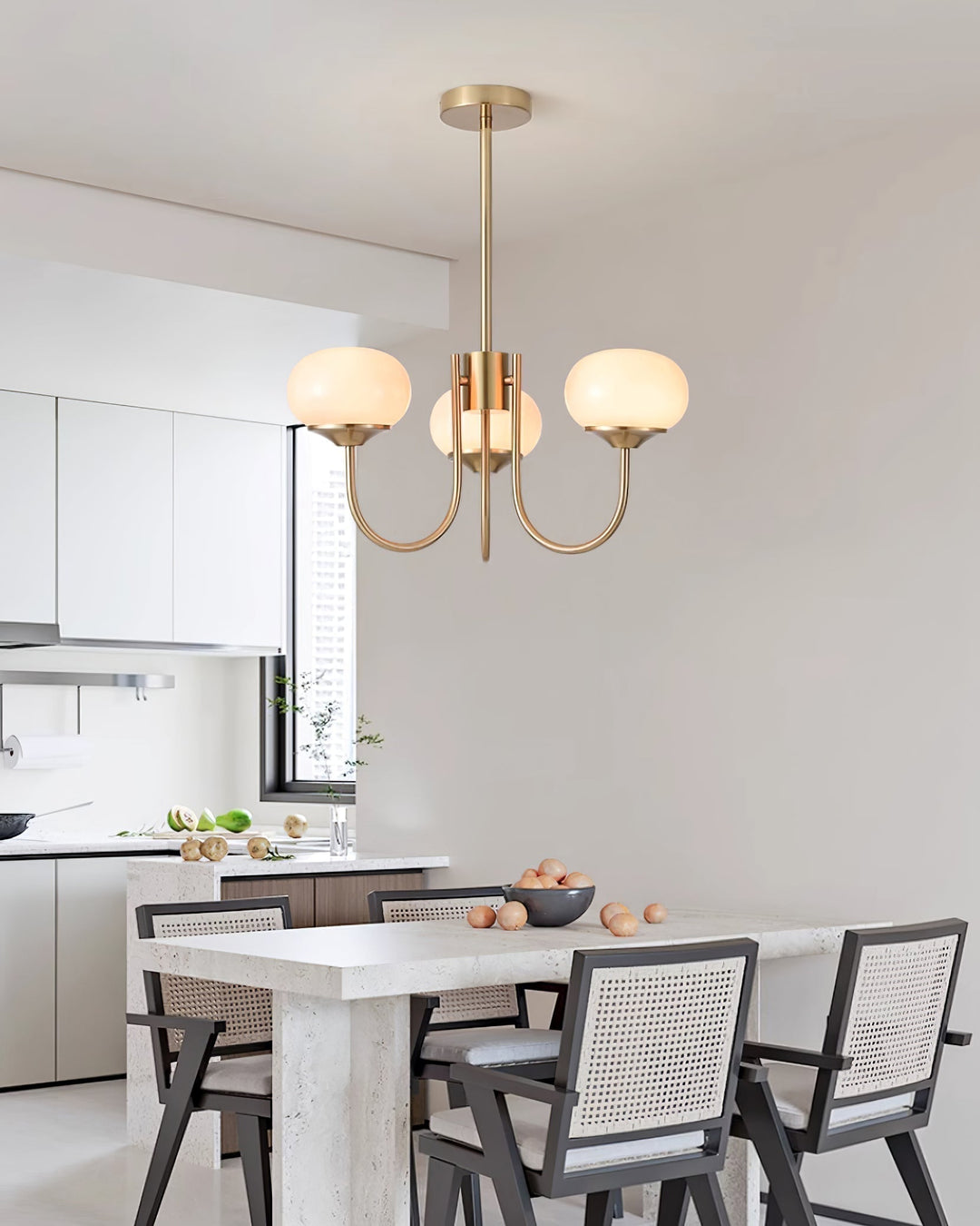 Lustra Chandelier Globe en Verre Rose Doré - Neutralighting